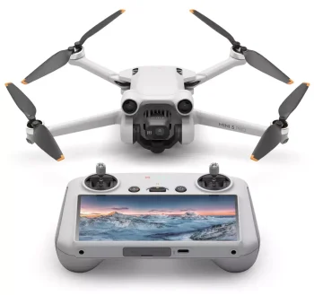 Квадрокоптер DJI Mini 3 Pro (DJI RC)